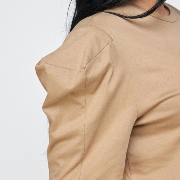 Heather Gray Long T-w/Puffy Shoulders. - Picture 5 of 6